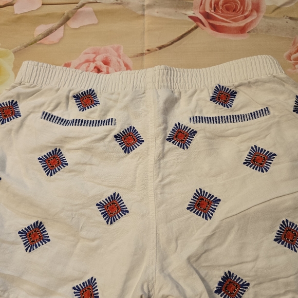JCrew white print shorts - Picture 4 of 5